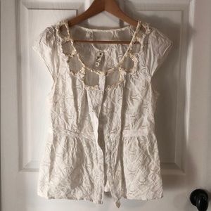 Sleeveless Blouse with Sequin detailing